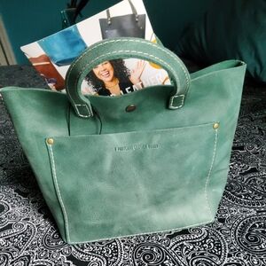 Portland Leather Goods Surf mini crossbody